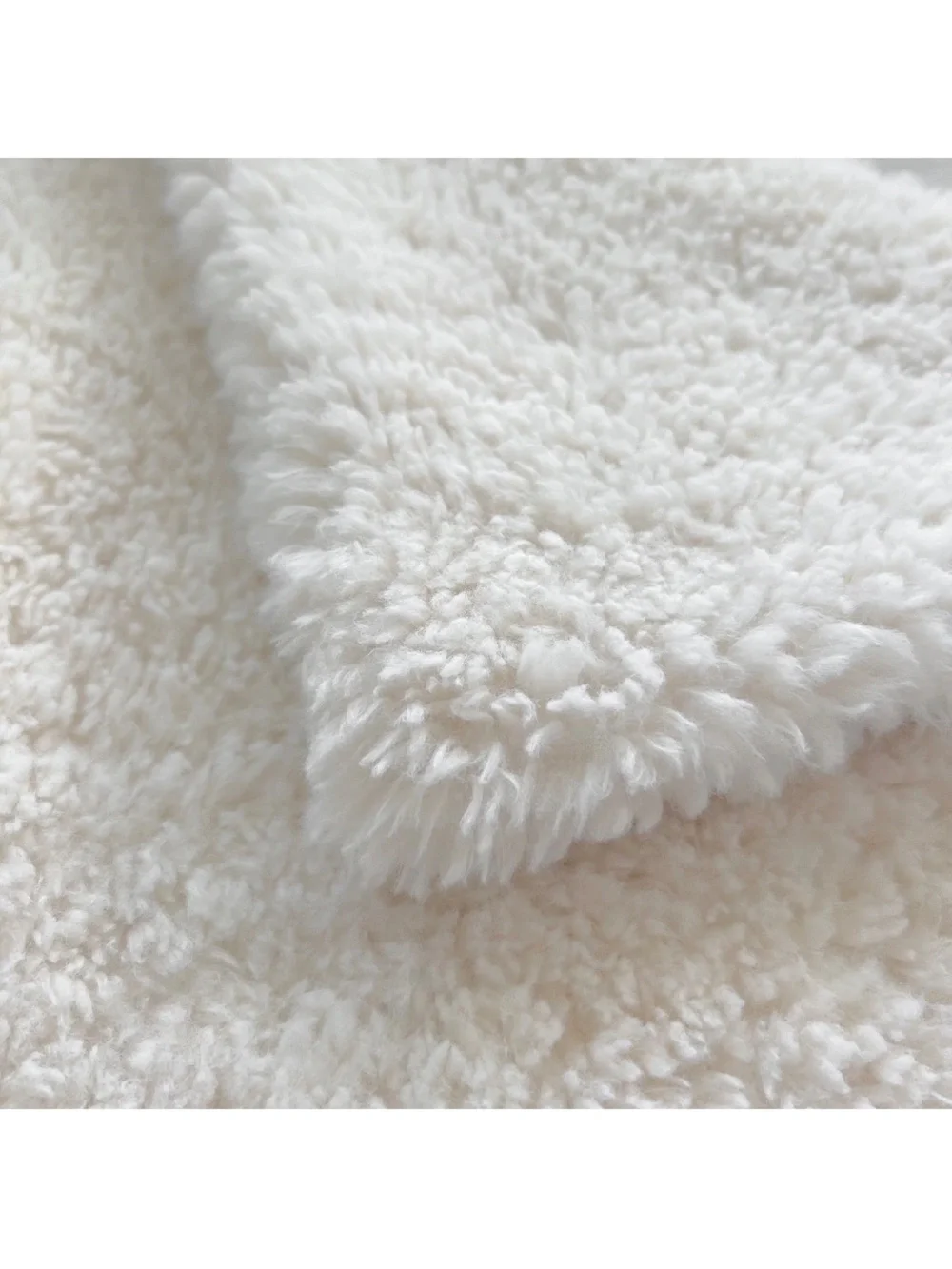 1 Pottery Barn FAUX FUR 16 x 26 LUMBAR Ivory White Throw PILLOW COVER Sheepskin